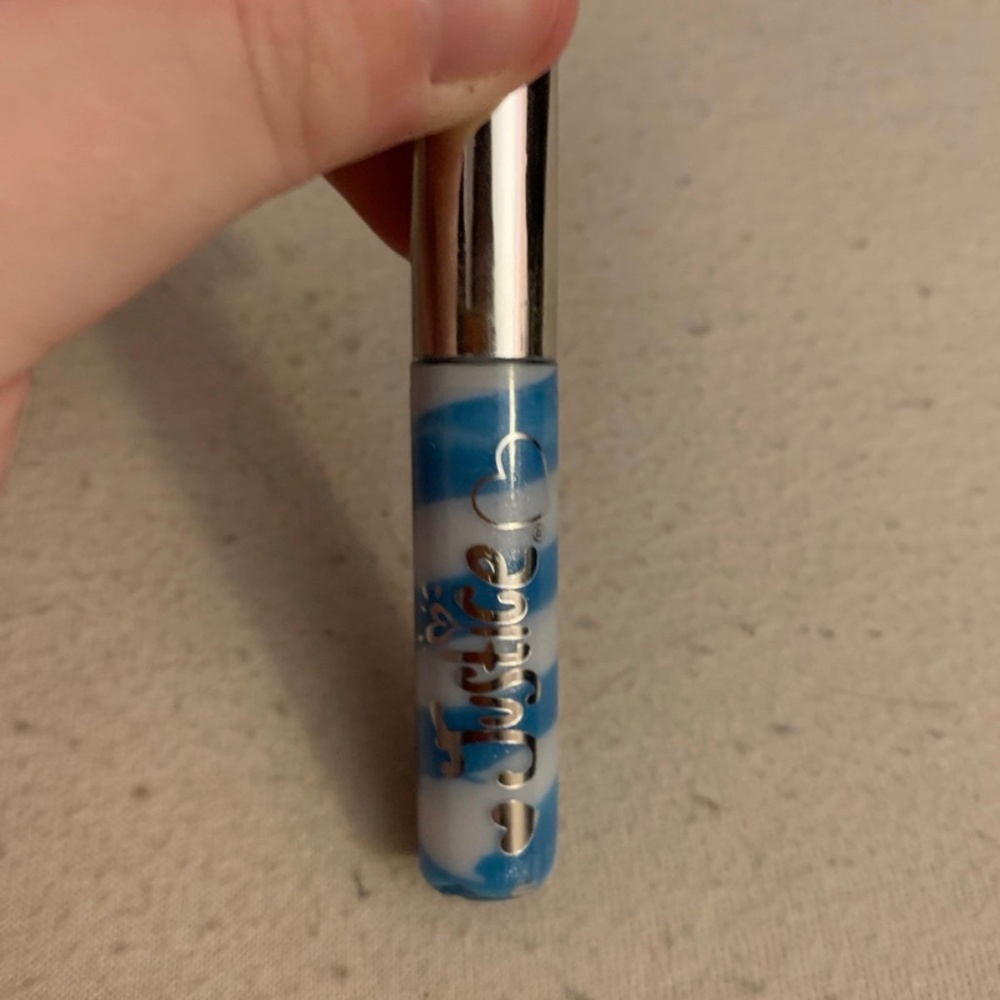 Justice Lip Wand Swirl Lip Gloss